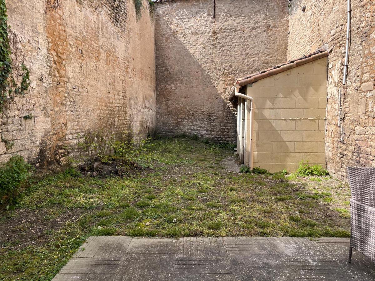Appartement Renove - Wifi - Jardin - Centre De Ньор Экстерьер фото